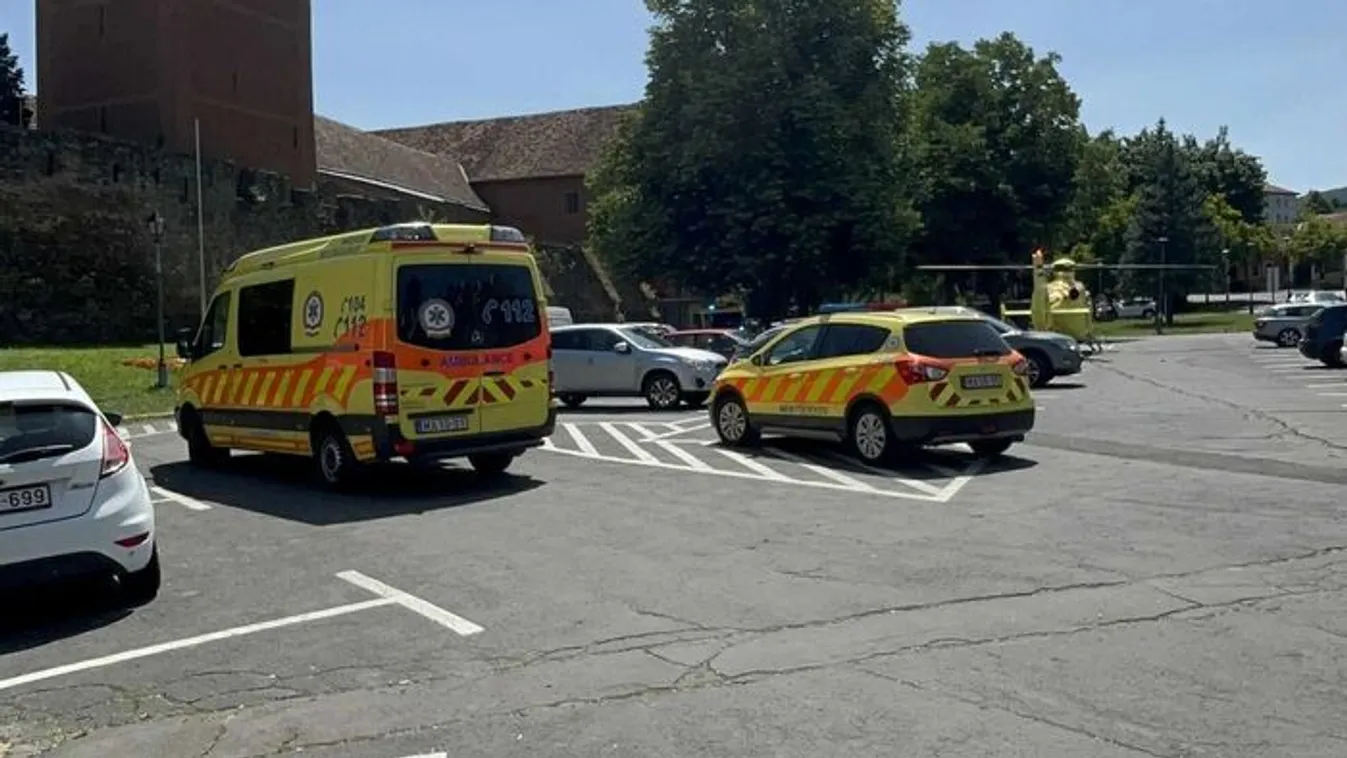 Horror Kőszegen, utcán landolt a mentőhelikopter