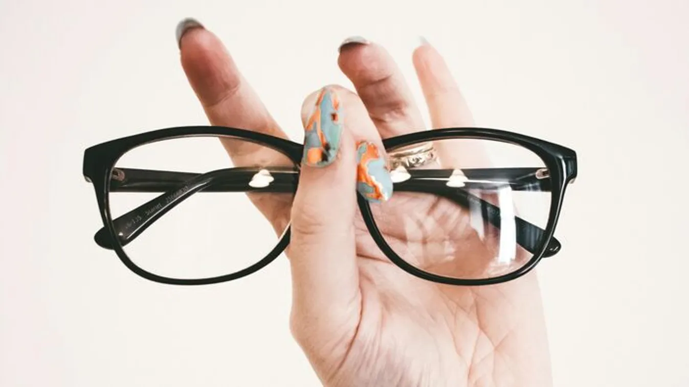 Apró balesetnek tűnt, de életmentő műtét lett belőle