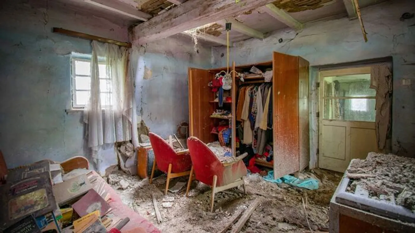 Rakéta porszívó és régi regények: elhagyatott házban jártunk