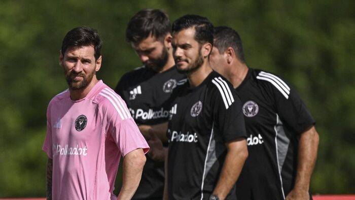 Messi edzője kérdőre vonta David Beckhamet