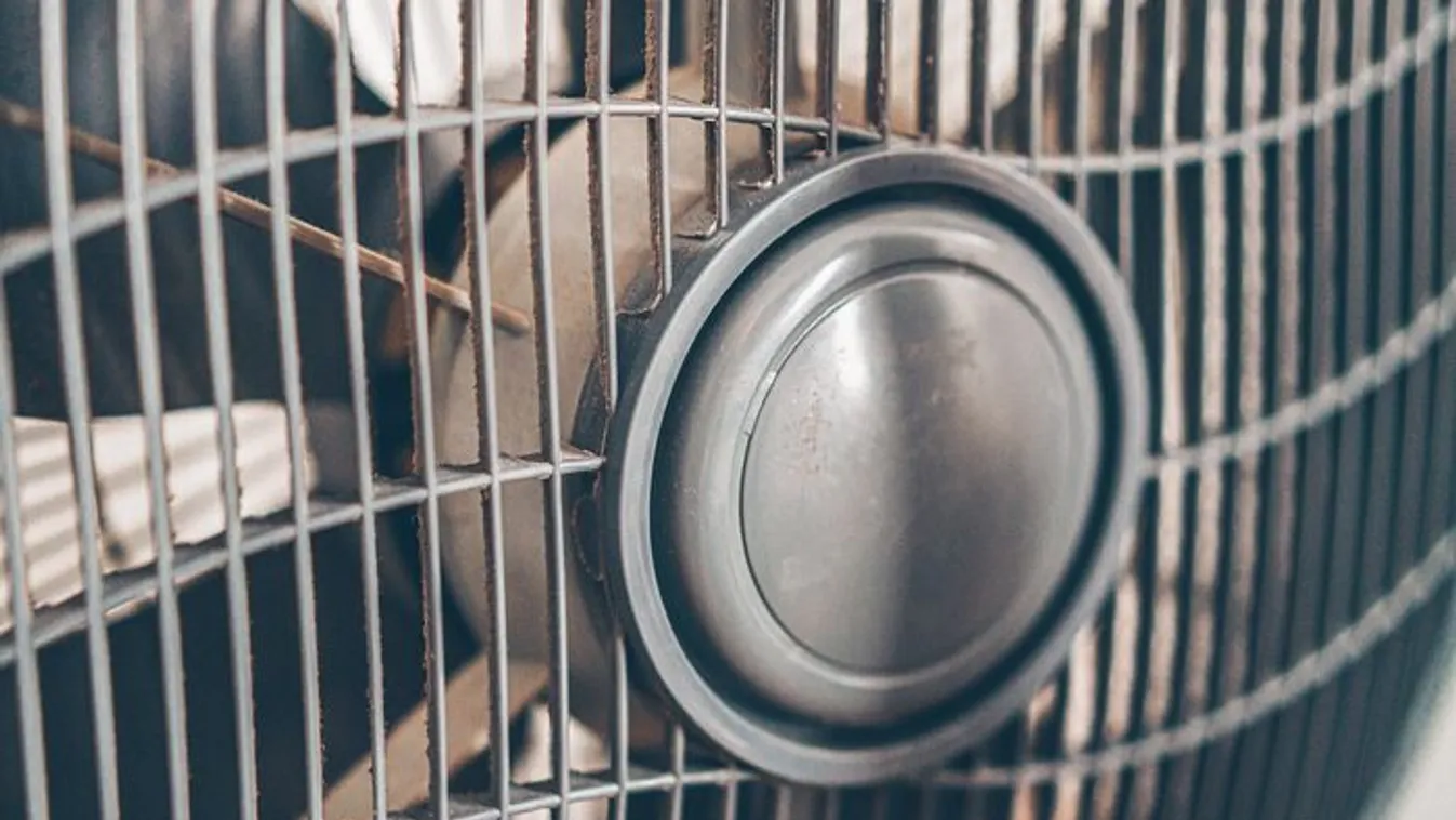  Életveszélyes a TikTokon terjedő hűtési trükk