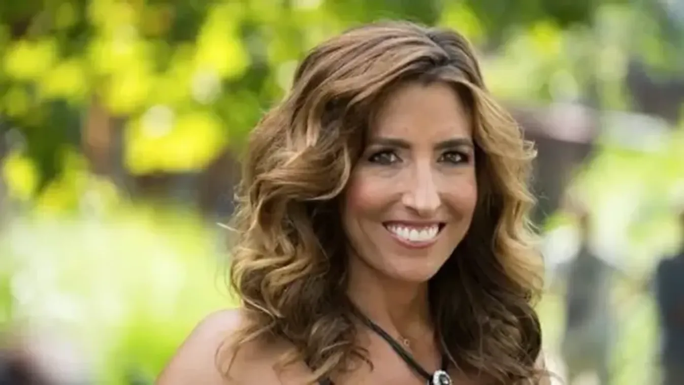 Rubint Réka nyáron sem tétlenkedik!