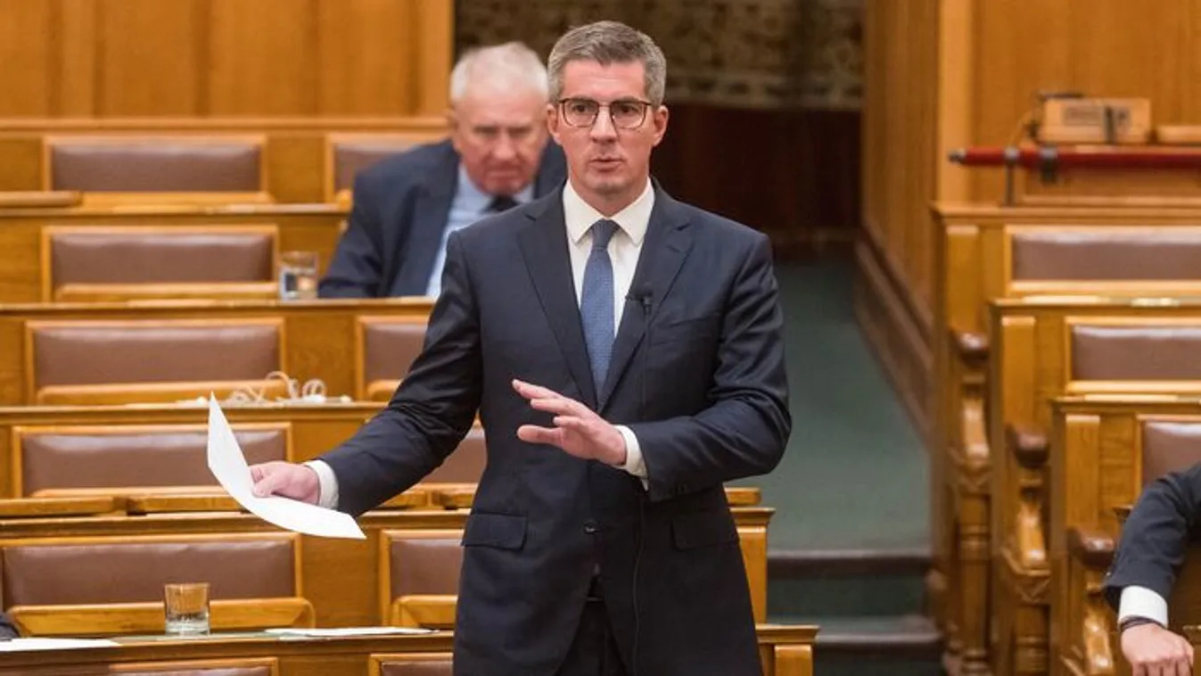 Kocsis Máté: Magyar Péter egy igazi bohóc