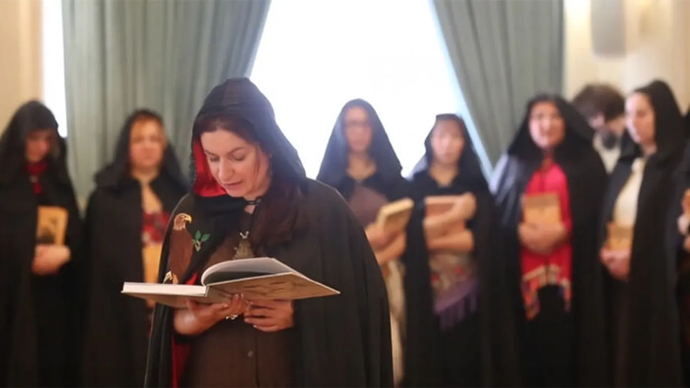 Fellélegezhetnek az orosz boszorkányok, nem tiltják be őket