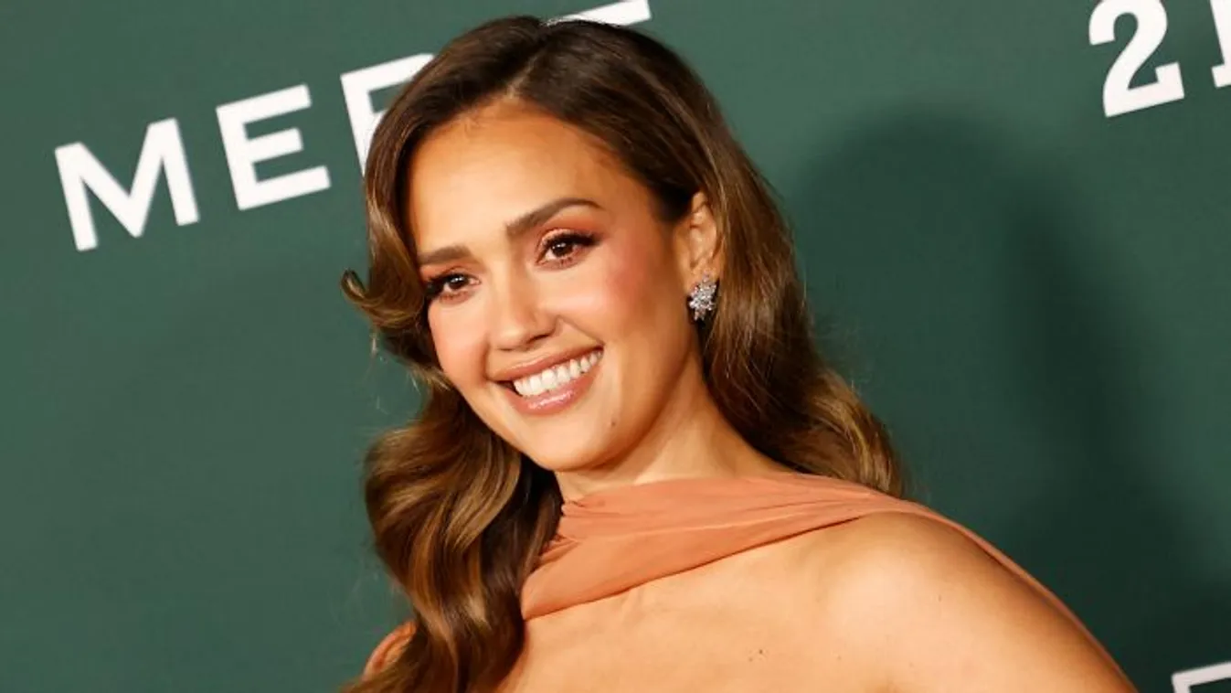 Jessica Alba szerelmi élete újra lángra kapott!