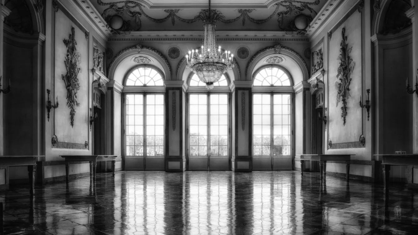  Ilyenek voltak a kastélyok régen - Galéria