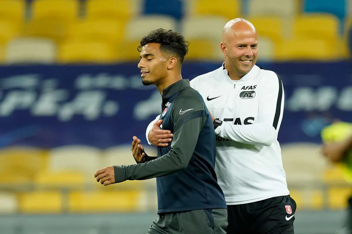 Arne Slot korábban volt Wijndal (balra) edzője Alkmaarban