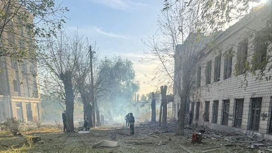 Már Ukrajna újjáépítéséről tárgyalnak a franciák