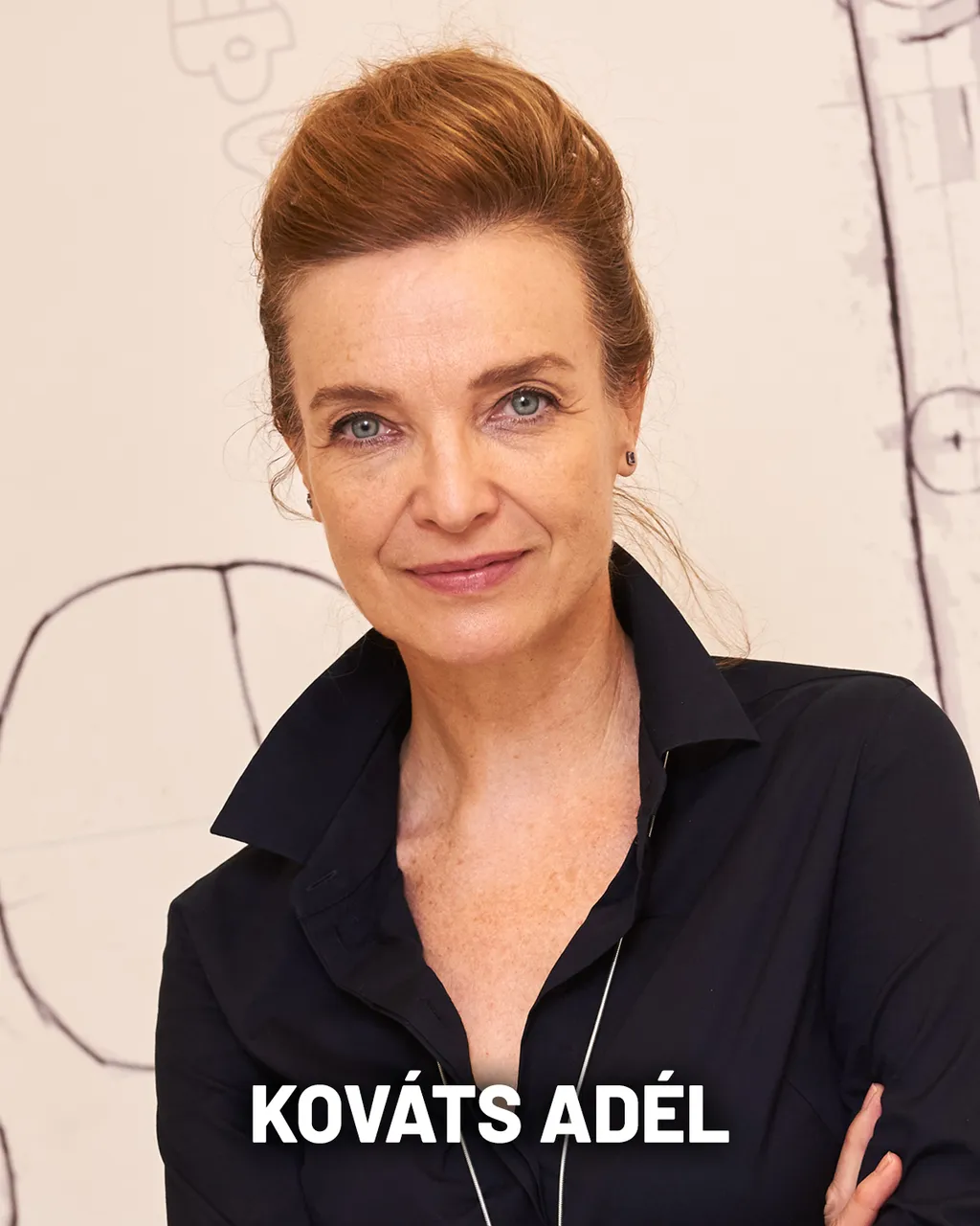 Urbán szerelme, Szeges Anna főhadnagy megformálója Kováts Adél volt. A színésznő 1993-tól a budapesti Radnóti Színház tagja, melynek 2016 óta az igazgatója is. A Forbes magazin őt választotta a 6. legbefolyásosabb magyar nőnek a kultúrában. A tévéképernyőn az utóbbi években a Hacktion, illetve a Terápia című sorozatokban láthattuk, 2018-ban pedig Erzsébet királynét alakította A merénylet című tévéfilmben. Férje Kováts Tibor balettművész, közös lányuk, Laura 21 éves.