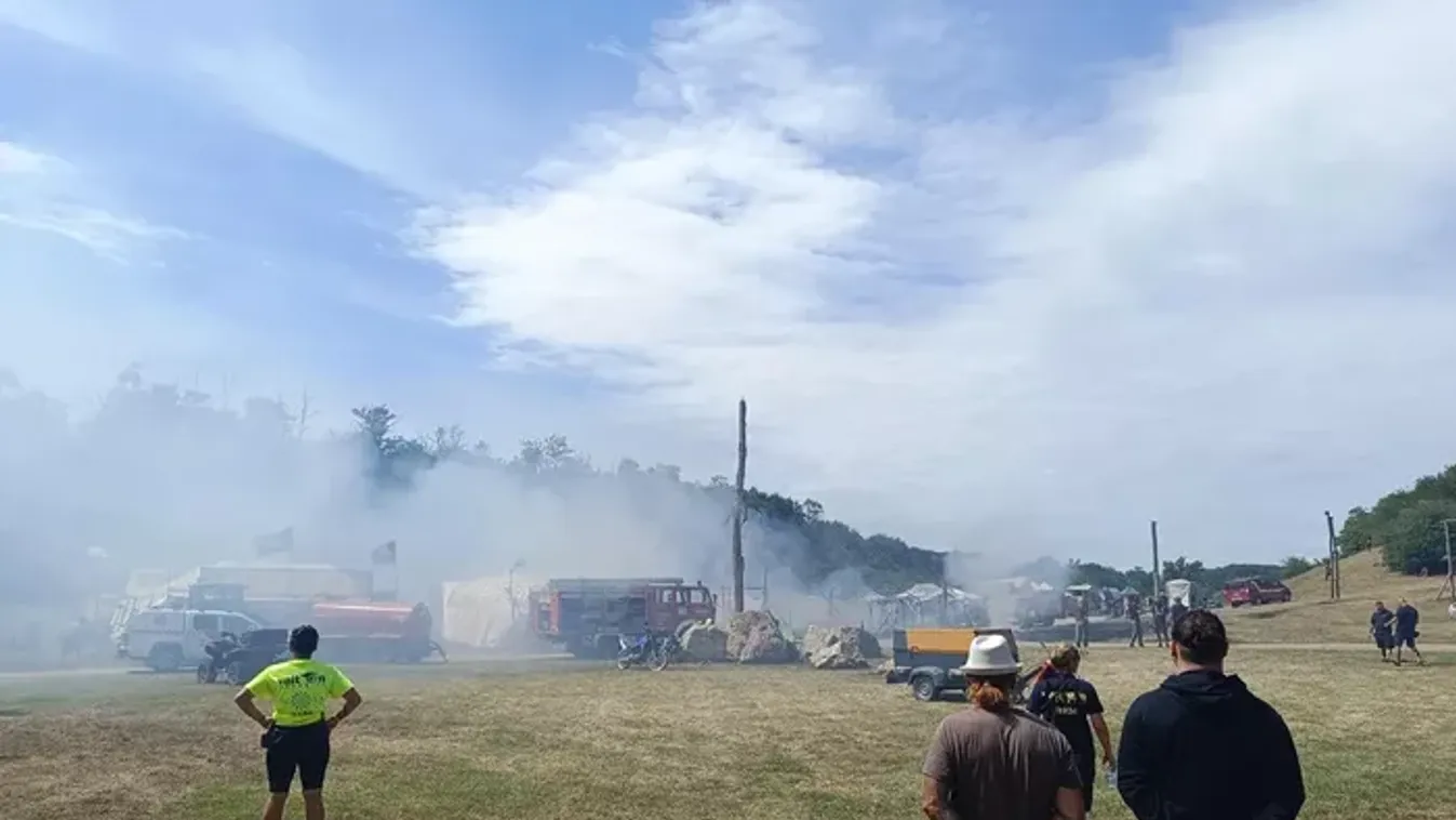 Robbanás és tűz az Ozora Fesztiválon – többen megsérültek