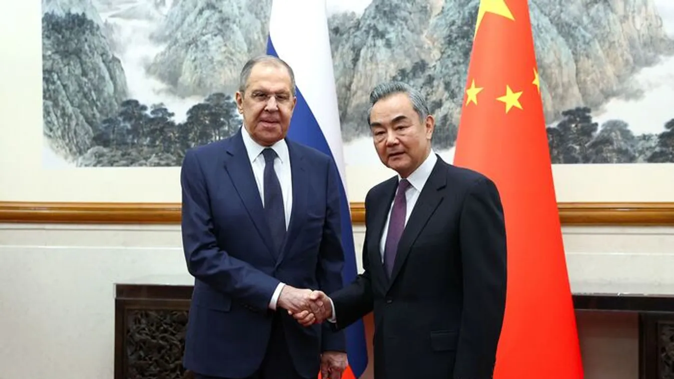 Az ukrán háborúról egyeztet Lavrov Pekingben