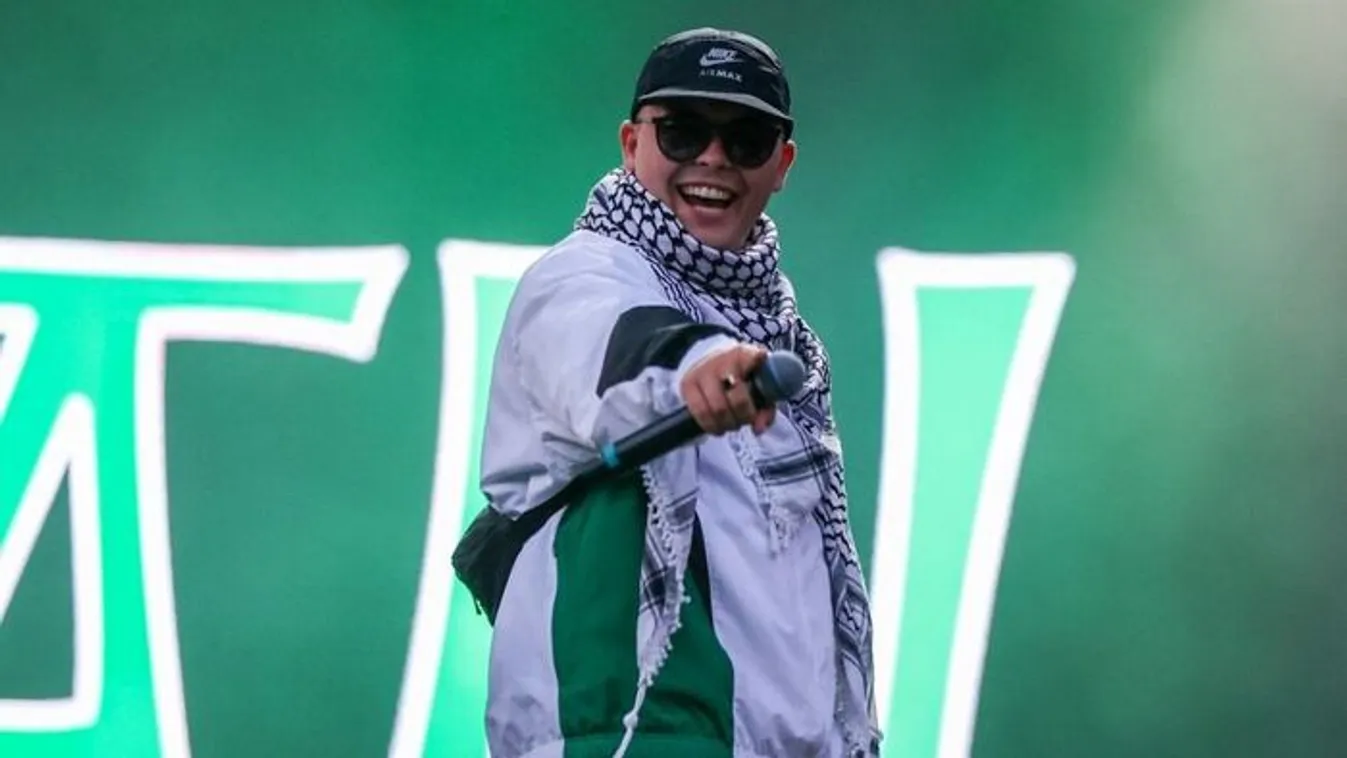 Robbantással fenyegette meg a Parlamentet - Videó