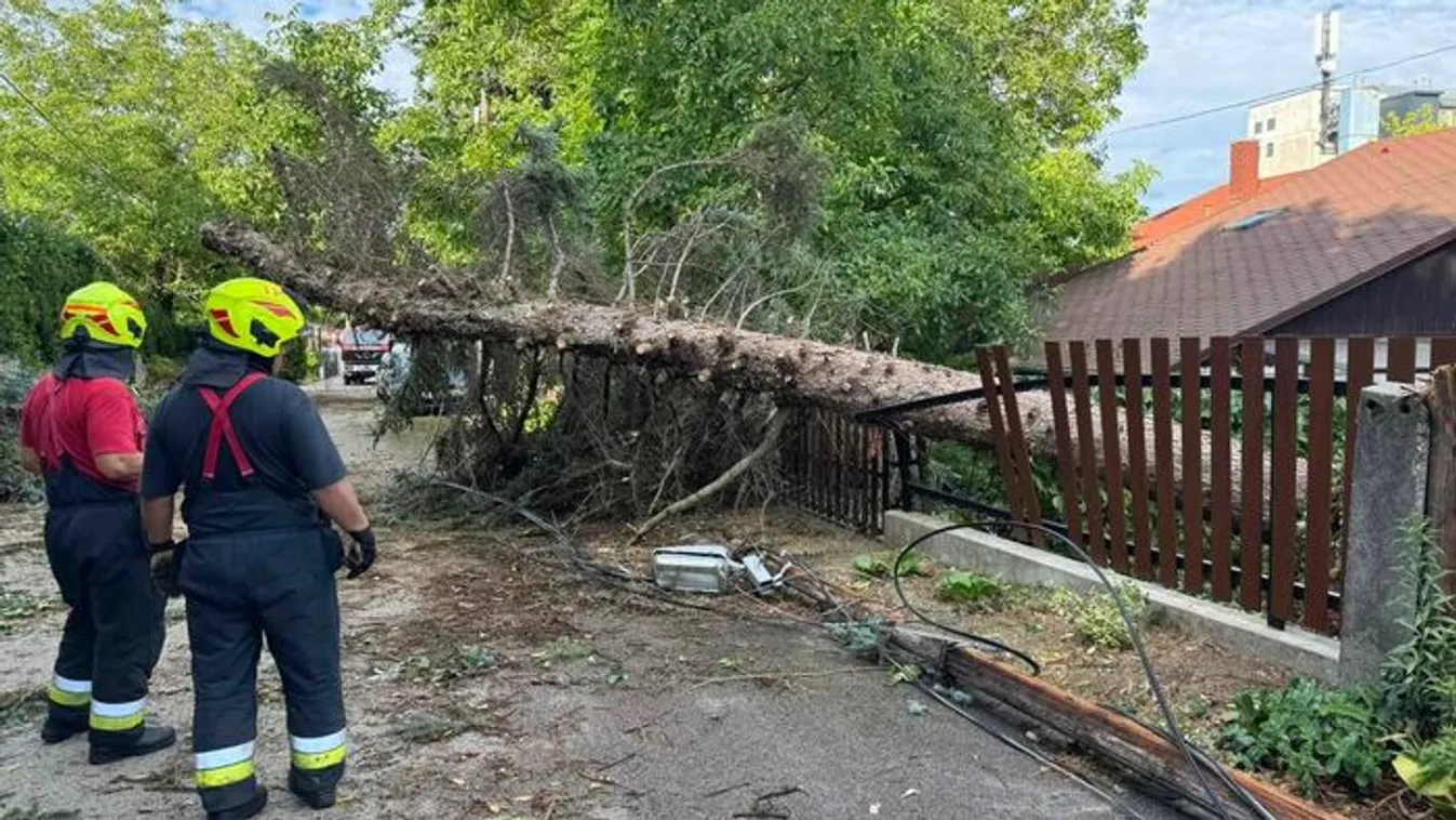 Orkánerejű széllel és esővel csapott le a vihar Szegedre!