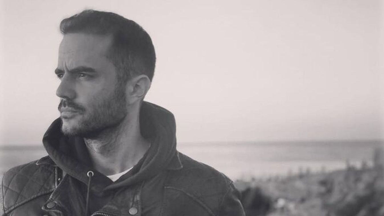 Törőcsik Dani az első szexről: "Annyit balf*szoskodtam, hogy nem sikerült"