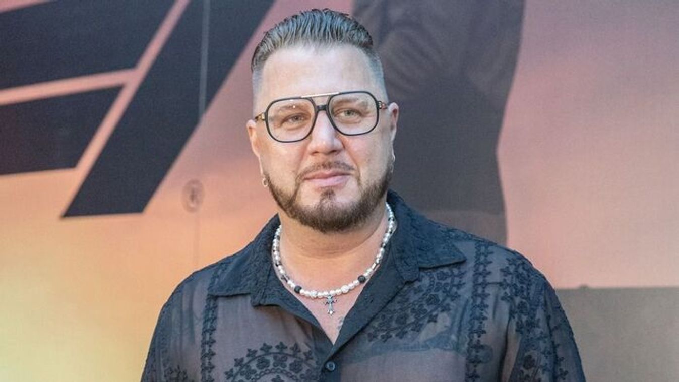 Zsírleszívással lép apja nyomdokaiba Zámbó Krisztián