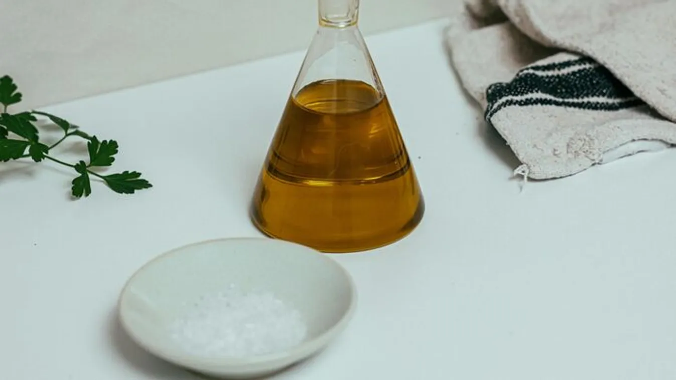 Filléres trükk: így lesz ismét hófehér a konyharuhád!