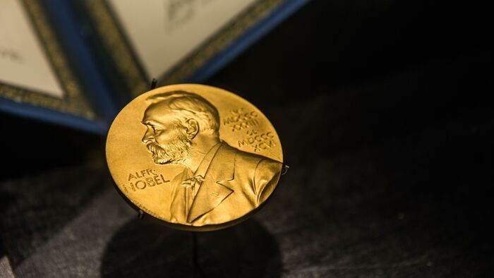 Mennyit tudsz a magyar Nobel-díjasokról?