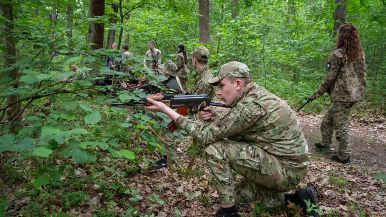 Hadkötelesekre vadásznak Ukrajnában