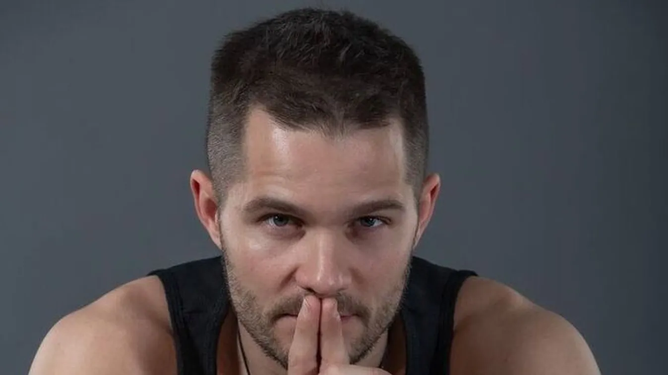 Veréb Tamás szerint más a szerelem élőben