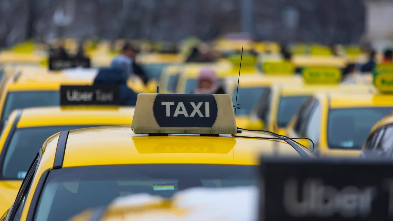 Megszólaltak a budapesti taxisok a fővárosi dugóhelyzetről
