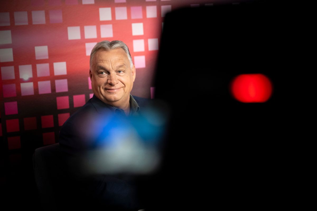 NÉMETH Balázs; ORBÁN Viktor Digitális Polgári Körök