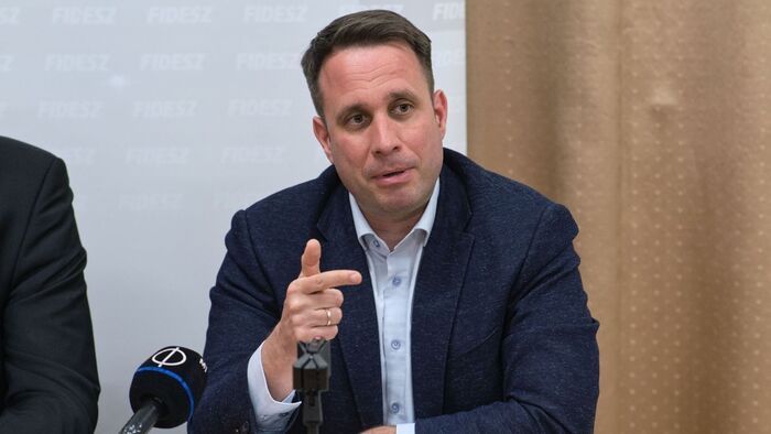 Dömötör Csaba: A gazdák pénzét odaadják Ukrajnának