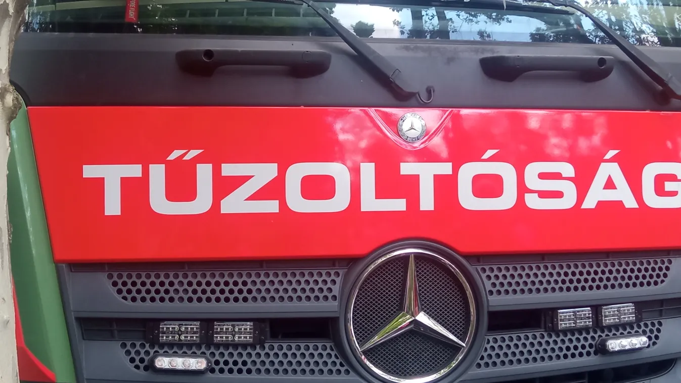 Teljes az útzár: durva baleset történt a magyar főúton