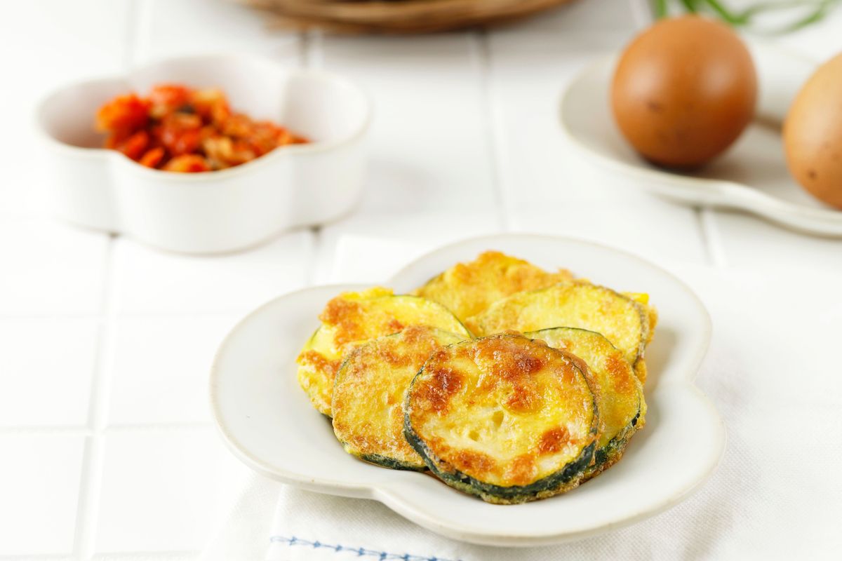Hobak,Jeon,,Korean,Green,Zucchini,Pancake.,Pan,Fried,Sliced,Zucchini