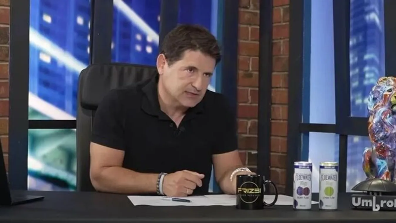 Sztárparádé Hajdú Péternél