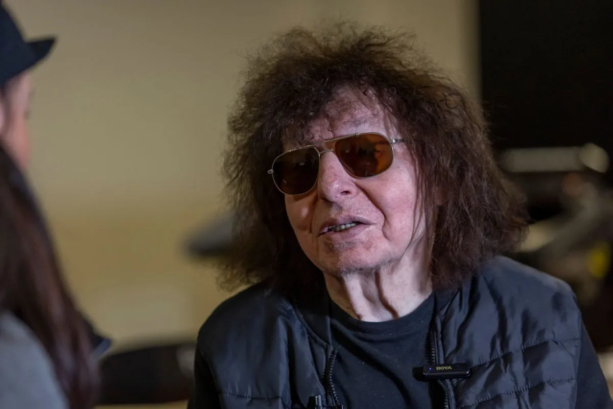 alt=Demjén Ferenc súlyos felső combtörést szenvedett otthonában, azonnal kórházba kellett szállítani 