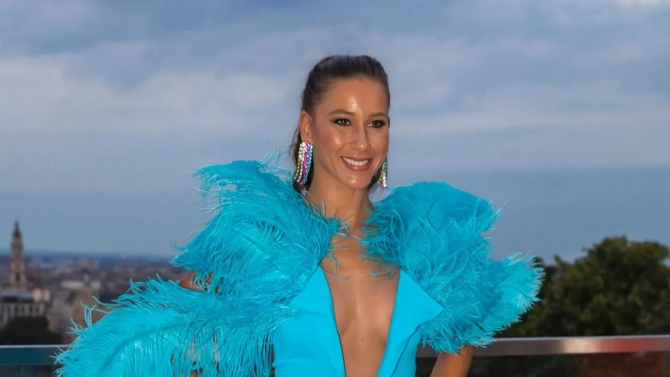  Bikinis fotó kíséretében fejezte ki háláját Mikes Anna