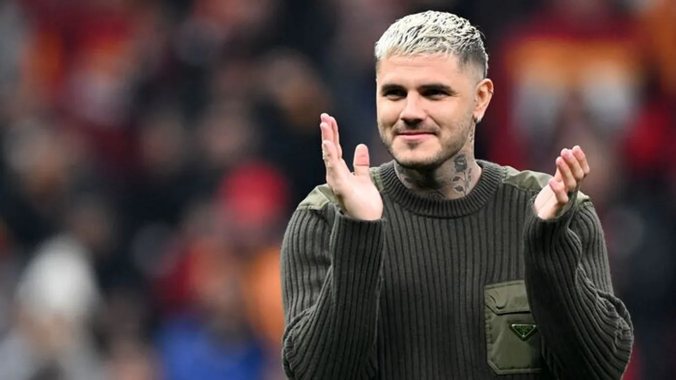 Teljesen megőrült teljesen megőrült Sallai csapattársa