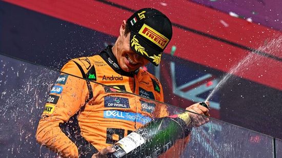 Lovasrendőrök és tűzoltók a Hungaroringen, eldurvult a McLaren bulija a Magyar Nagydíjon - Fotók