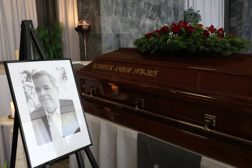  Schmuck Andor temetése