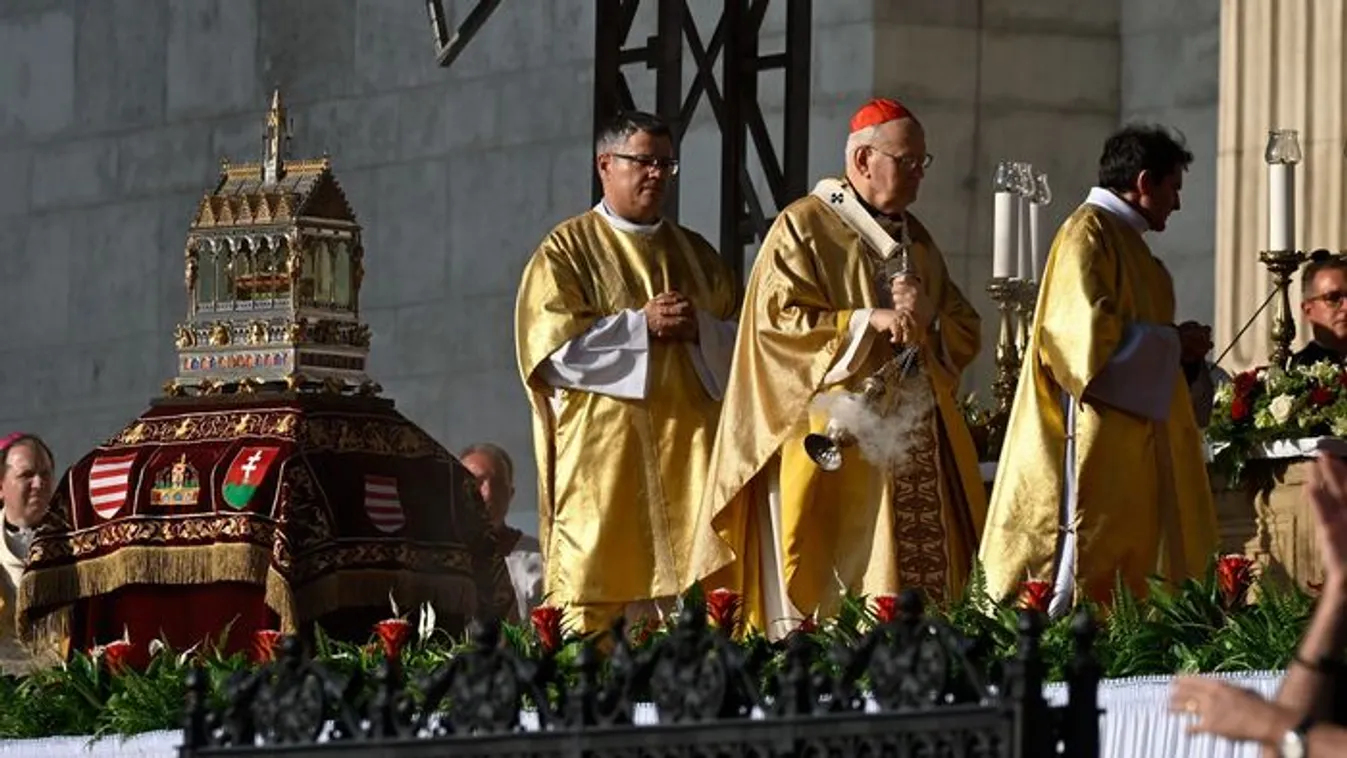 A békéről szólt az ünnepi szentmise - Fotók