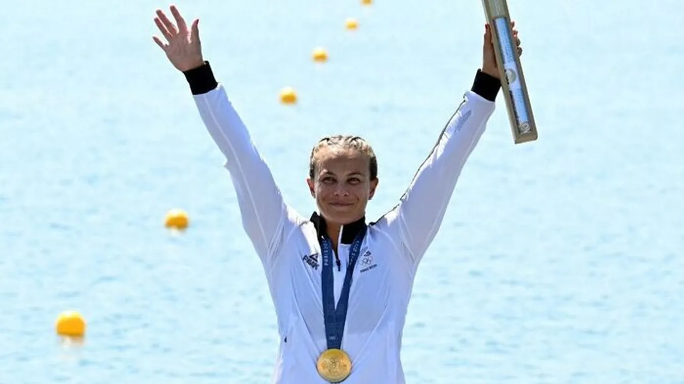 Leszedték a gépről a nyolcszoros olimpiai bajnok legendát