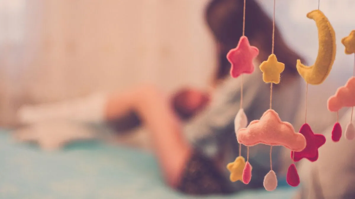 alt=Az egy éves kislány holttestét a saját anyja rejtette el egy temetkezési autó hátsó részébe