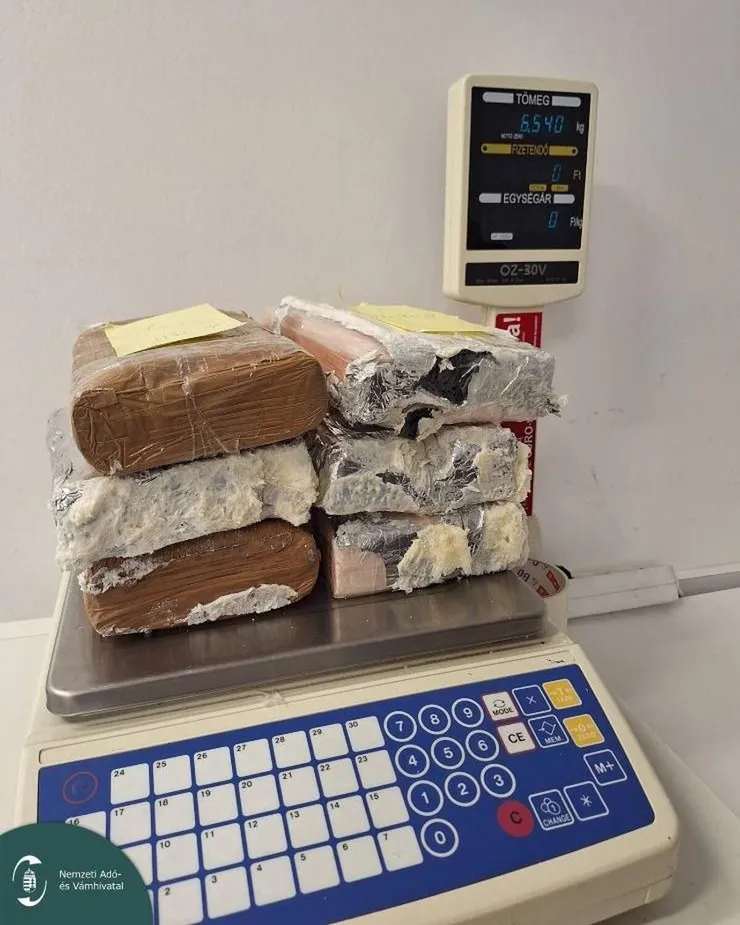 kábítószer, csempész árú, NAV