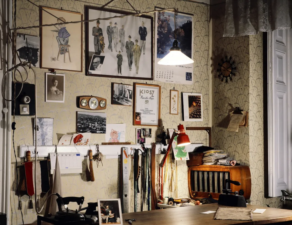 1984 – Liszt Ferenc tér, szabóműhely-lakás 