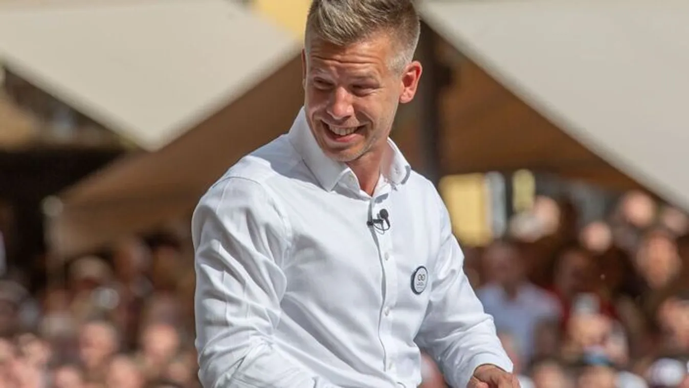 Zavarta a tiszásokat az erdélyiek jókedve