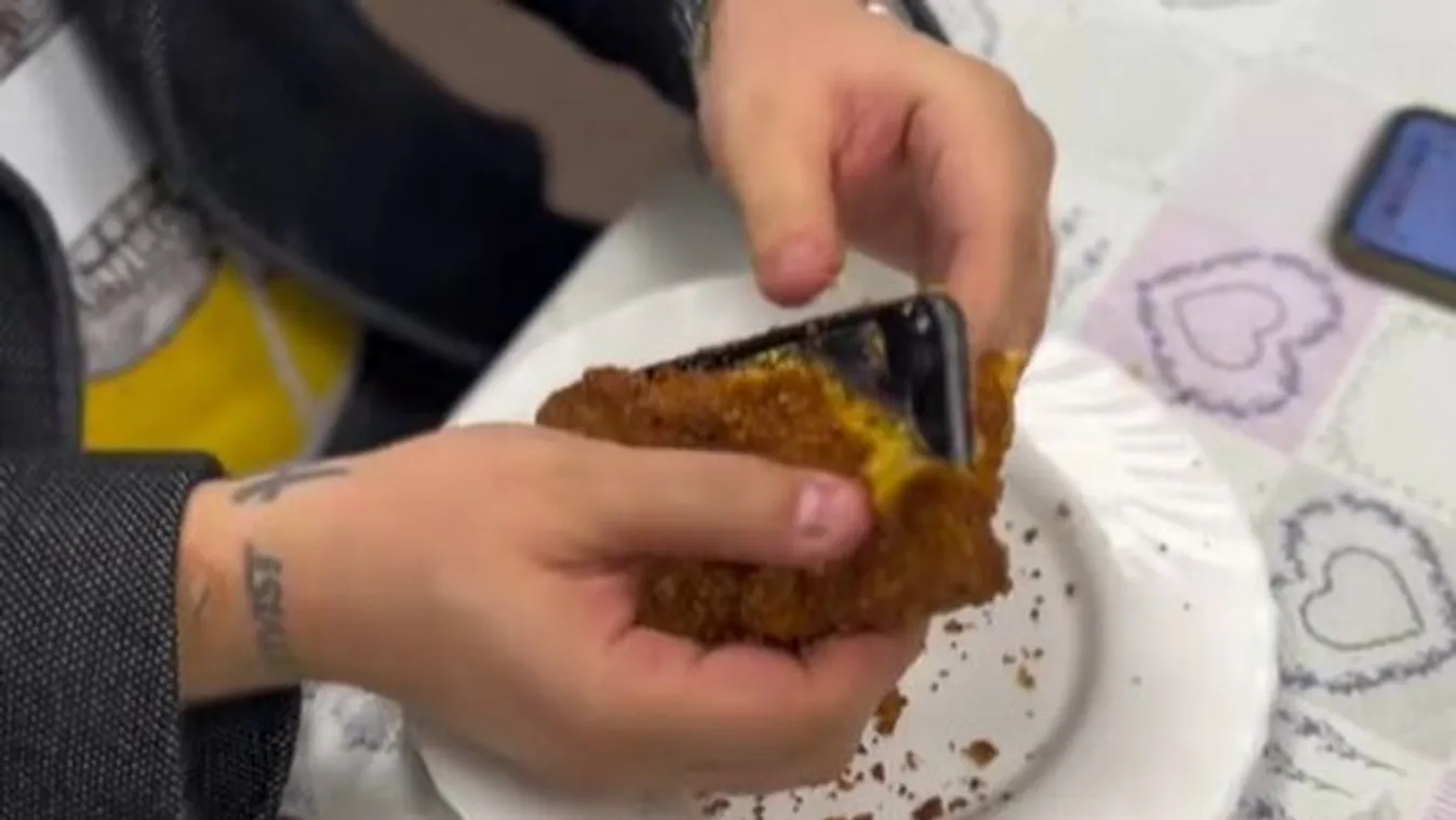 Bepanírozott egy mobiltelefont Magyar Péter milliomos barátja