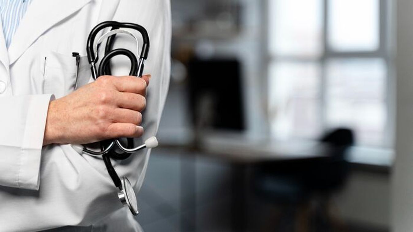 Felfoghatatlan! Gyógyíthatatlan betegsége lett a népszerű zenésznek