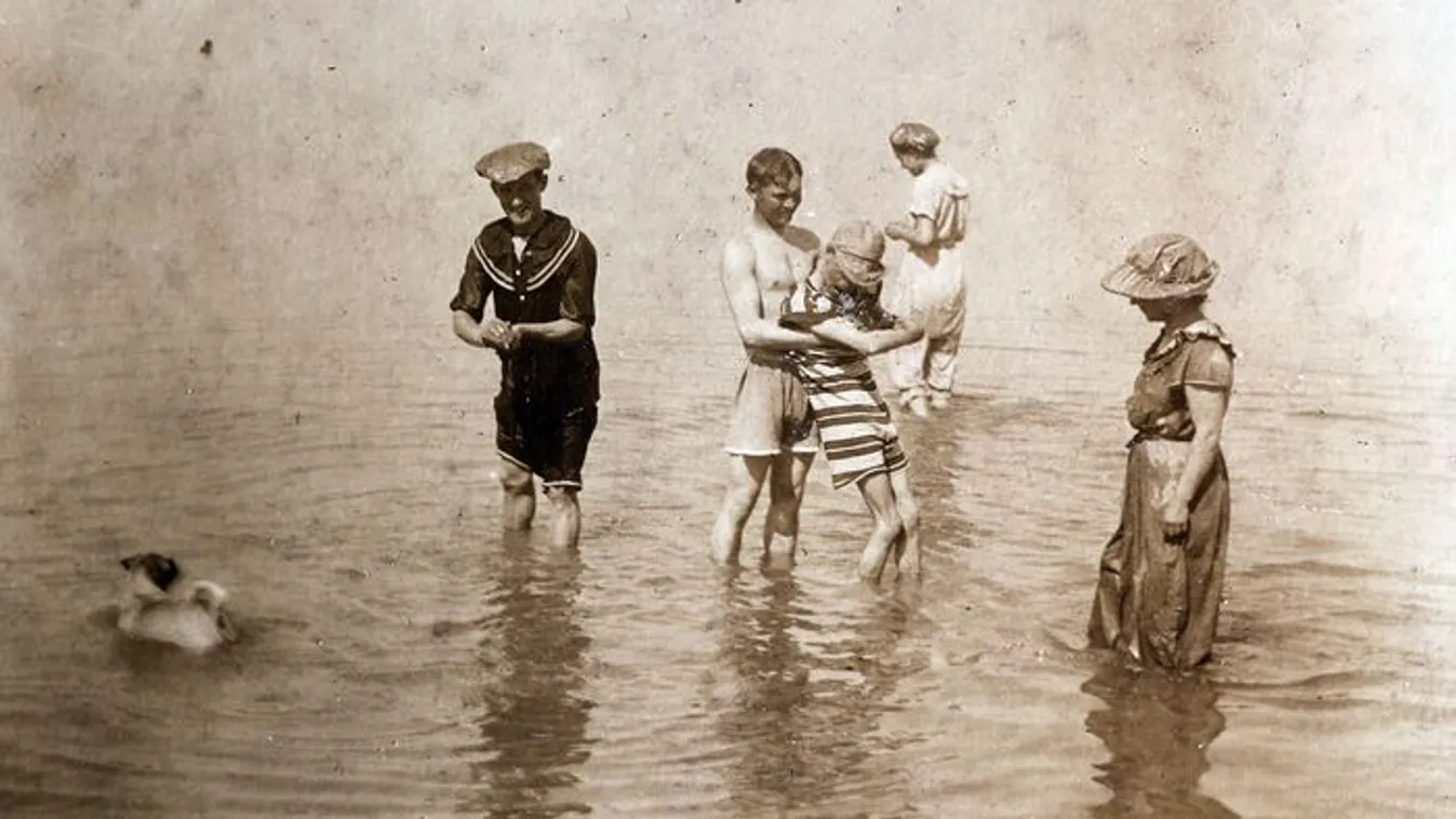 Retro fürdőruhák – így strandoltak régen!