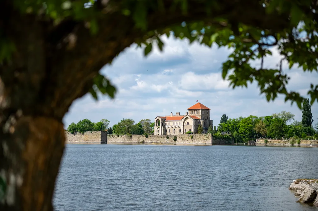 így néz ki Magyarország 12 legbájosabb szerelmi fészke