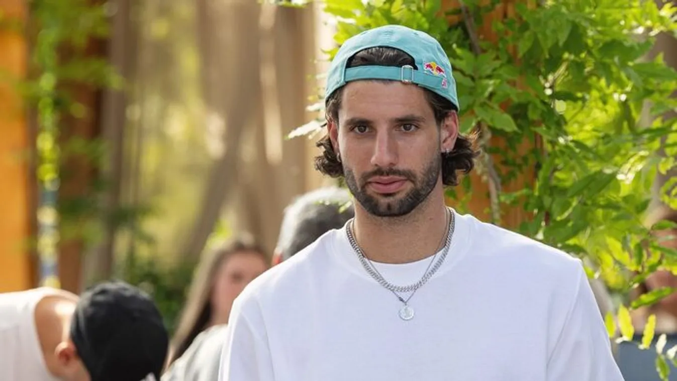 Hiába várták, eltűnt Szoboszlai: kiborultak a Pool-szurkolók