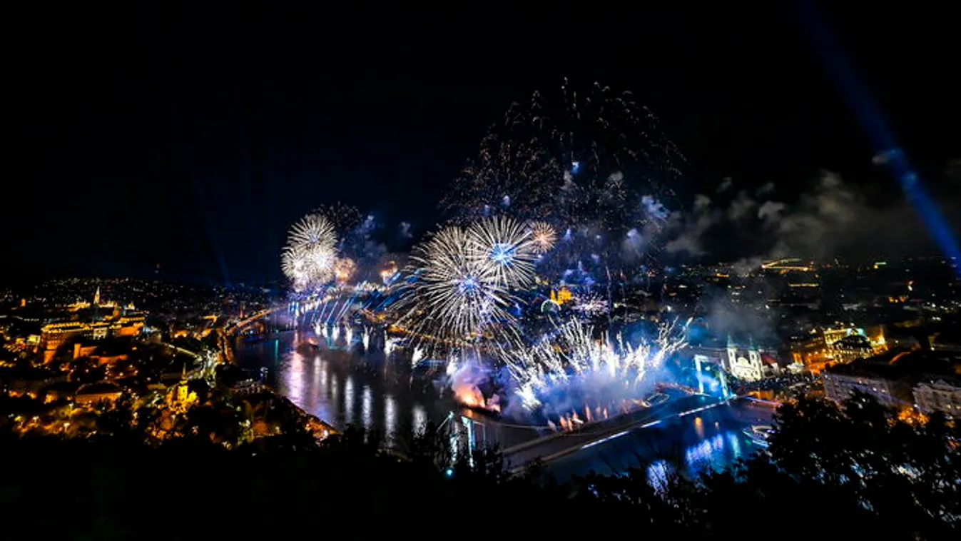 Mindenki elámult: galériában mutatjuk meg a tűzijátékot