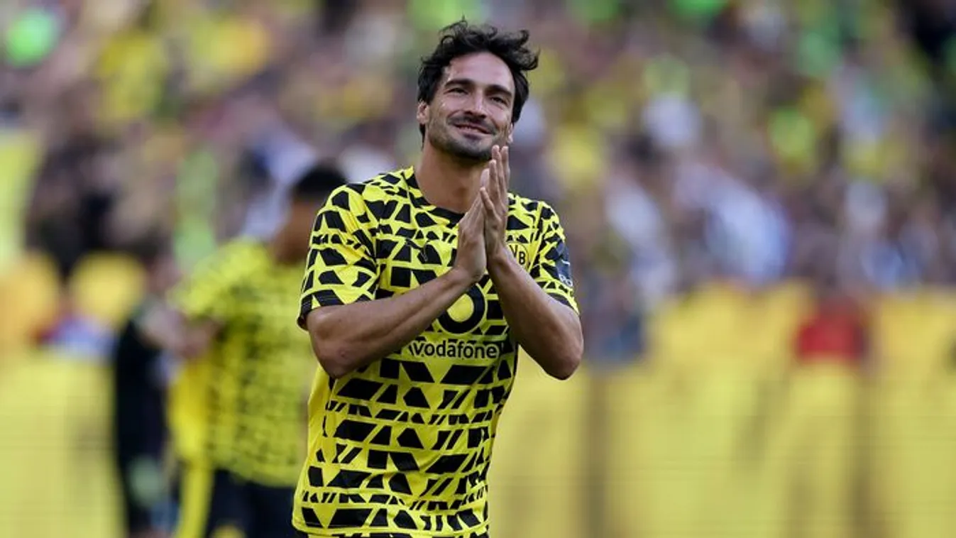 Kisfia nélkül búcsúzott Hummels – új szerelmével ünnepelt