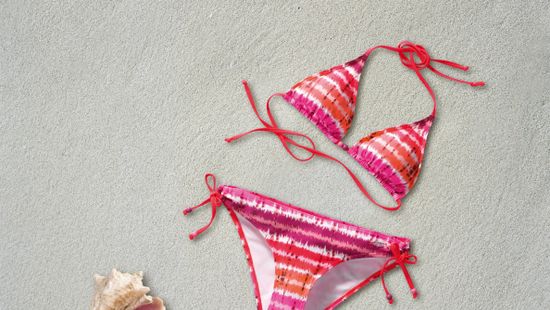 Pálmafák és bikini: Kőváry Anett bikiniben mutatta meg kiváló alakját - fotó