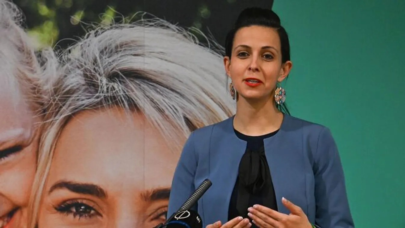 Koncz Zsófia: a napokban érkezik a családi adókedvezmény