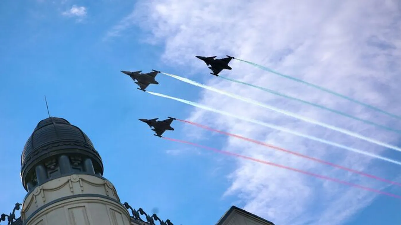 Elképesztően látványos, gripenek hasítottak a Duna felett
